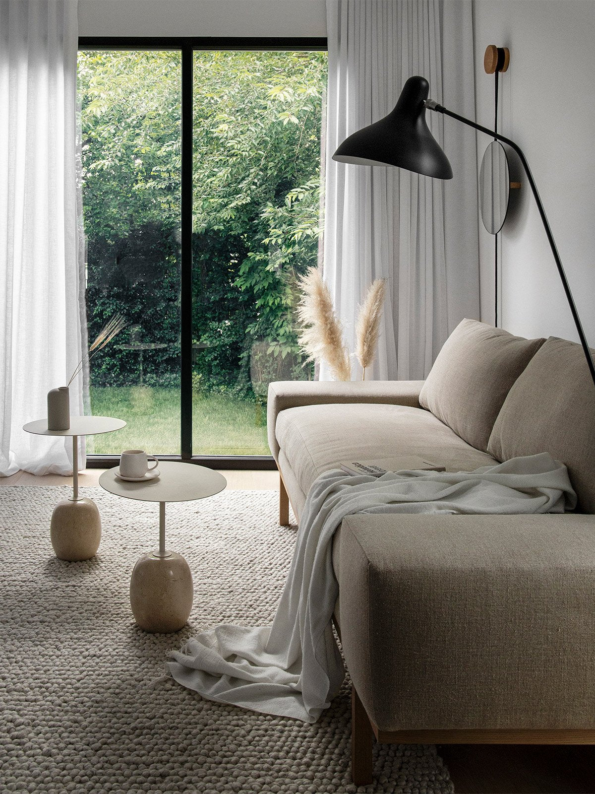 annacarafe_small_sand_lifestyle4_miljuu.com_philcohen_1312-015