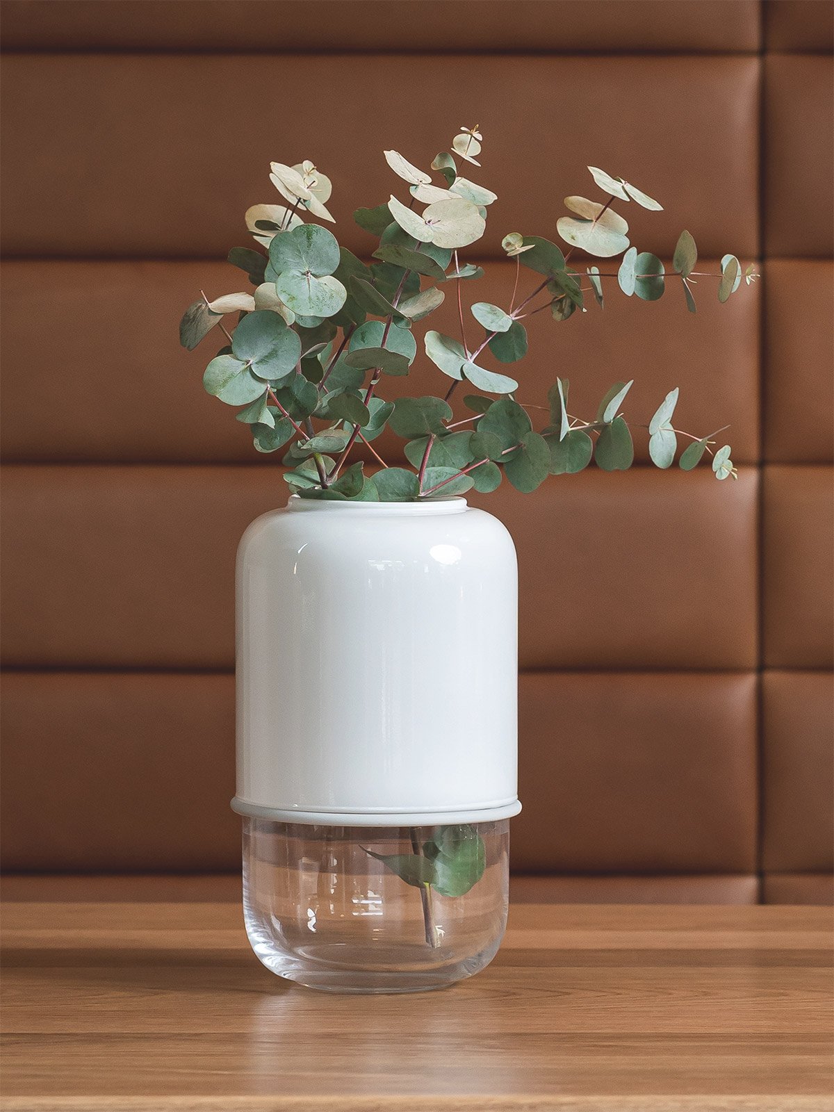 capsuleadjustablevase_white_lifestyle2_miljuu.com_1313-001