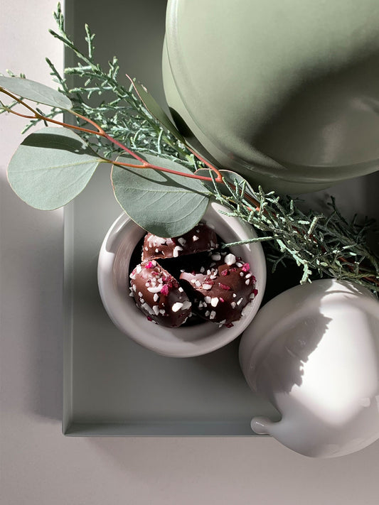 eatingsanta_small_white_lifestyle1_miljuu.com_1307-032