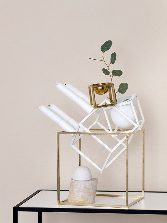 kubus4candleholder_white_lifestyle1_miljuu.com_1302-004