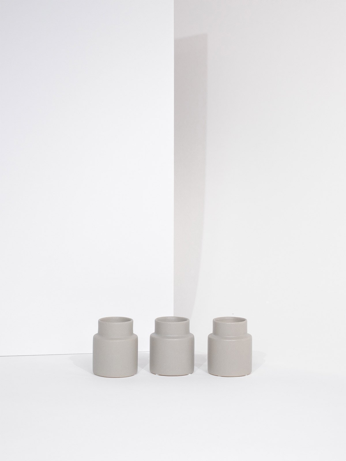 oblongcandleholder_small_mole_product3_miljuu.com_1307-009