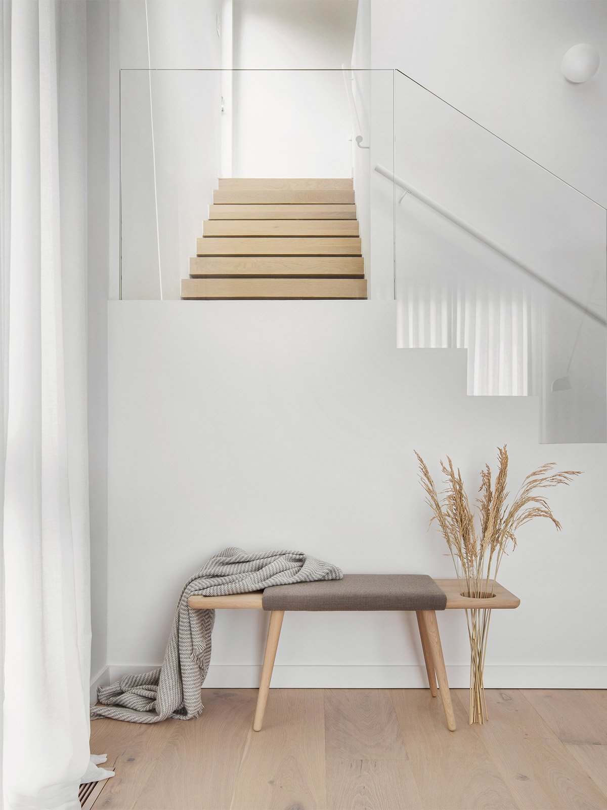 diagonal throw, light grey – miljuu