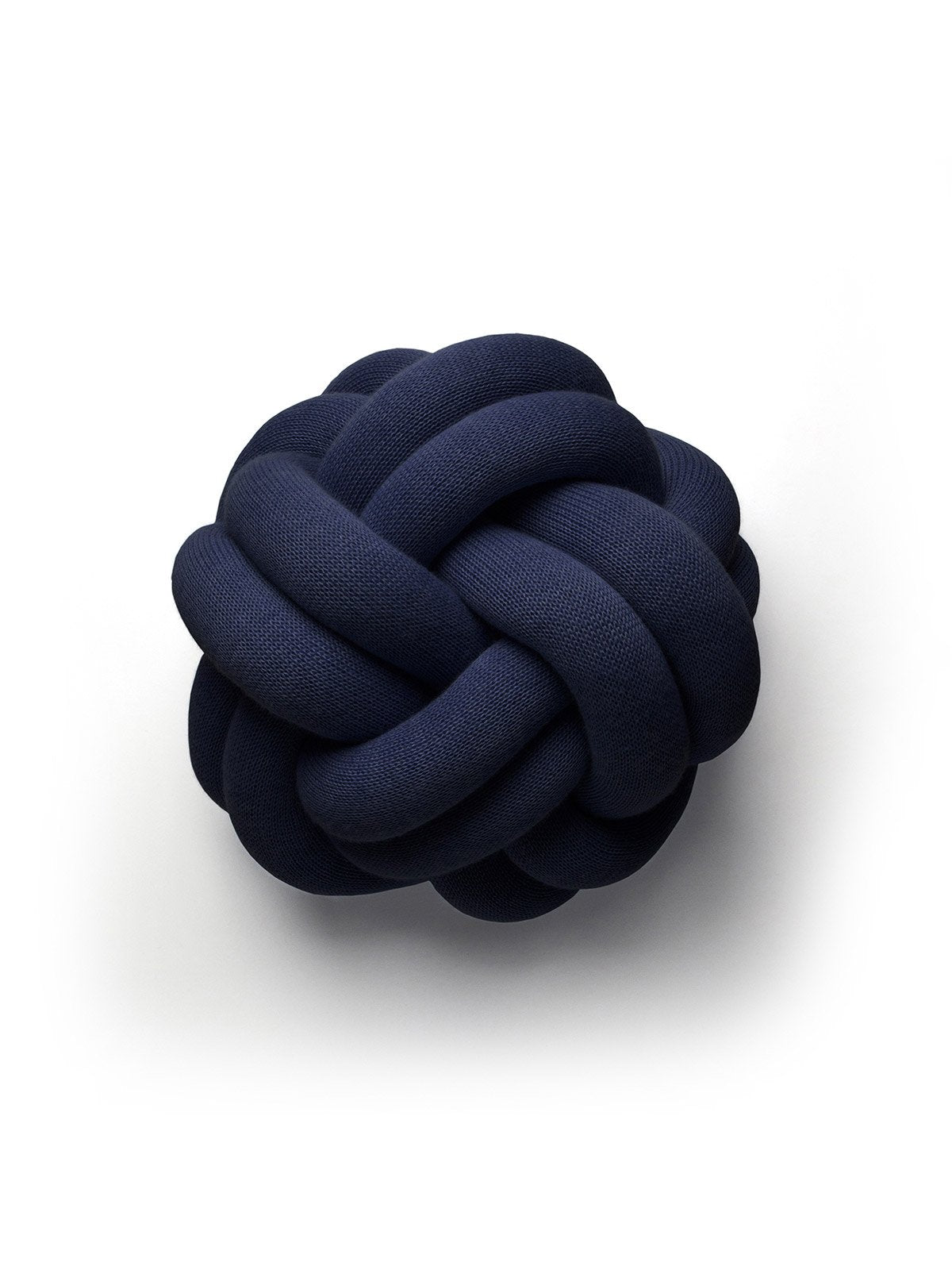 knotcushion_navy_product1_miljuu.com_1301-009