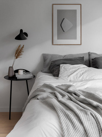 posterframe50x70cm_oak_lifestyle1_miljuu.com_philcohen_1303-006